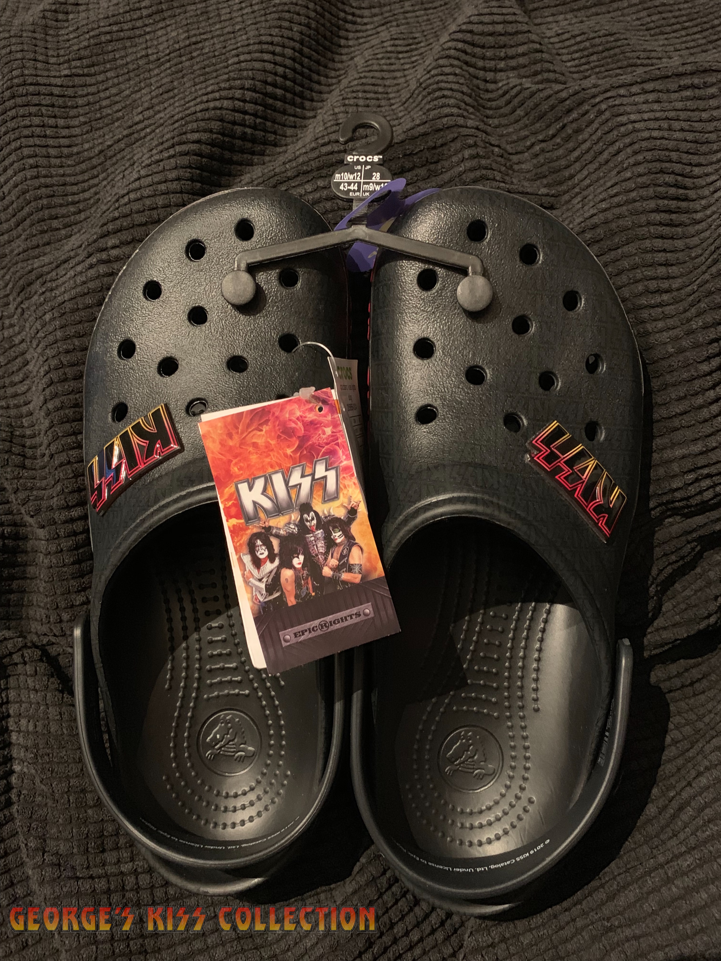 kiss crocs